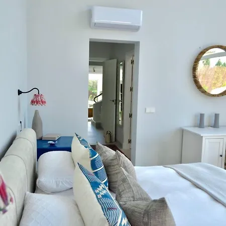 New 4 Bed Designer Villa With Pool *